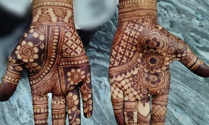 Nifa Mehendi Artist